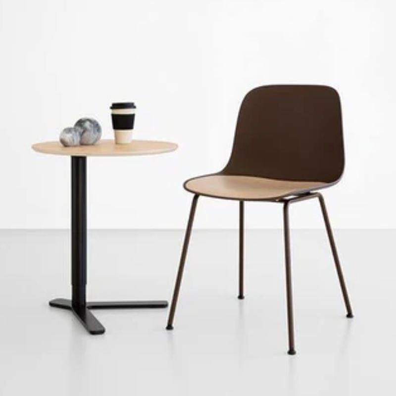 Seela Chair Lapalma with Yo Side Table